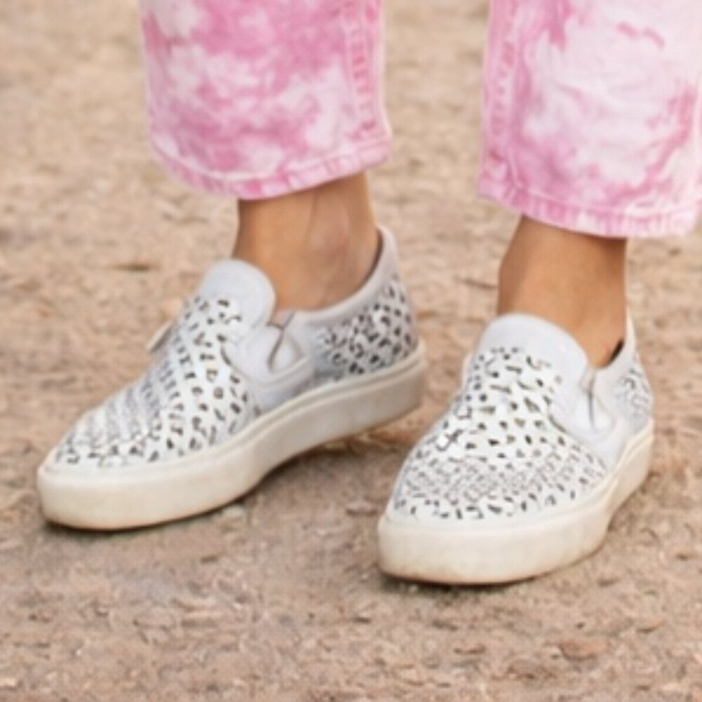 Tory Burch Lennon White Leather Laser Perforated Slip-On, Size 6.5